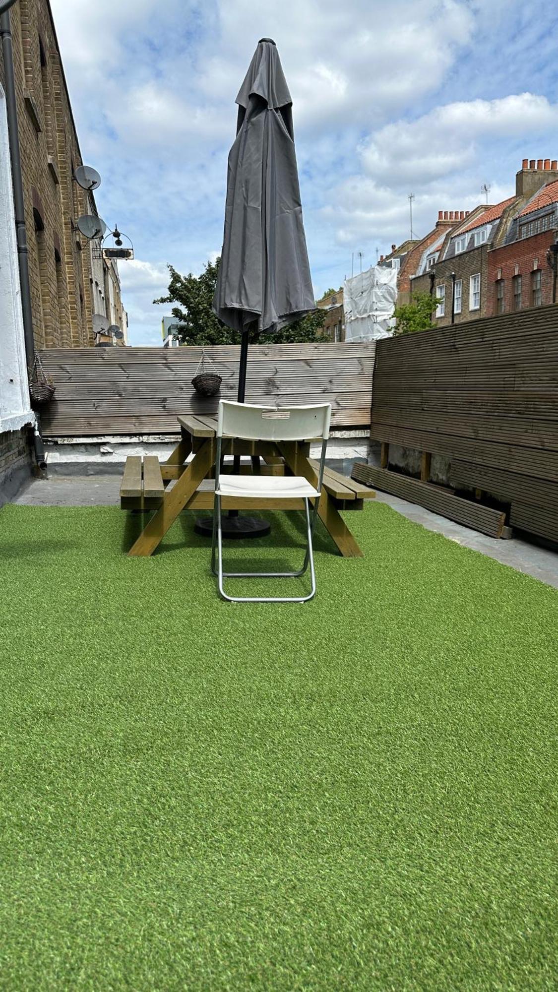 City Lodge Shadwell London Luaran gambar